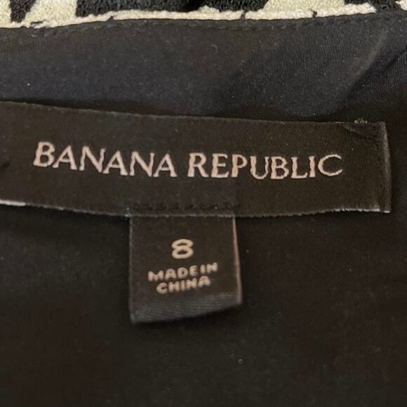 Banana Republic Black Floral Print Round Neck Short Sleeve Mini Sheath Dress 8 - Picture 4 of 5